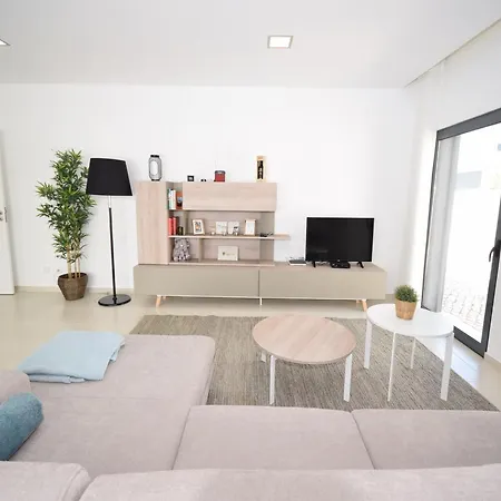 빌라 Modern With Private Pool Near The Beautiful Of Foz De Arelho Nadadouro