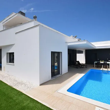 빌라 Modern With Private Pool Near The Beautiful Of Foz De Arelho